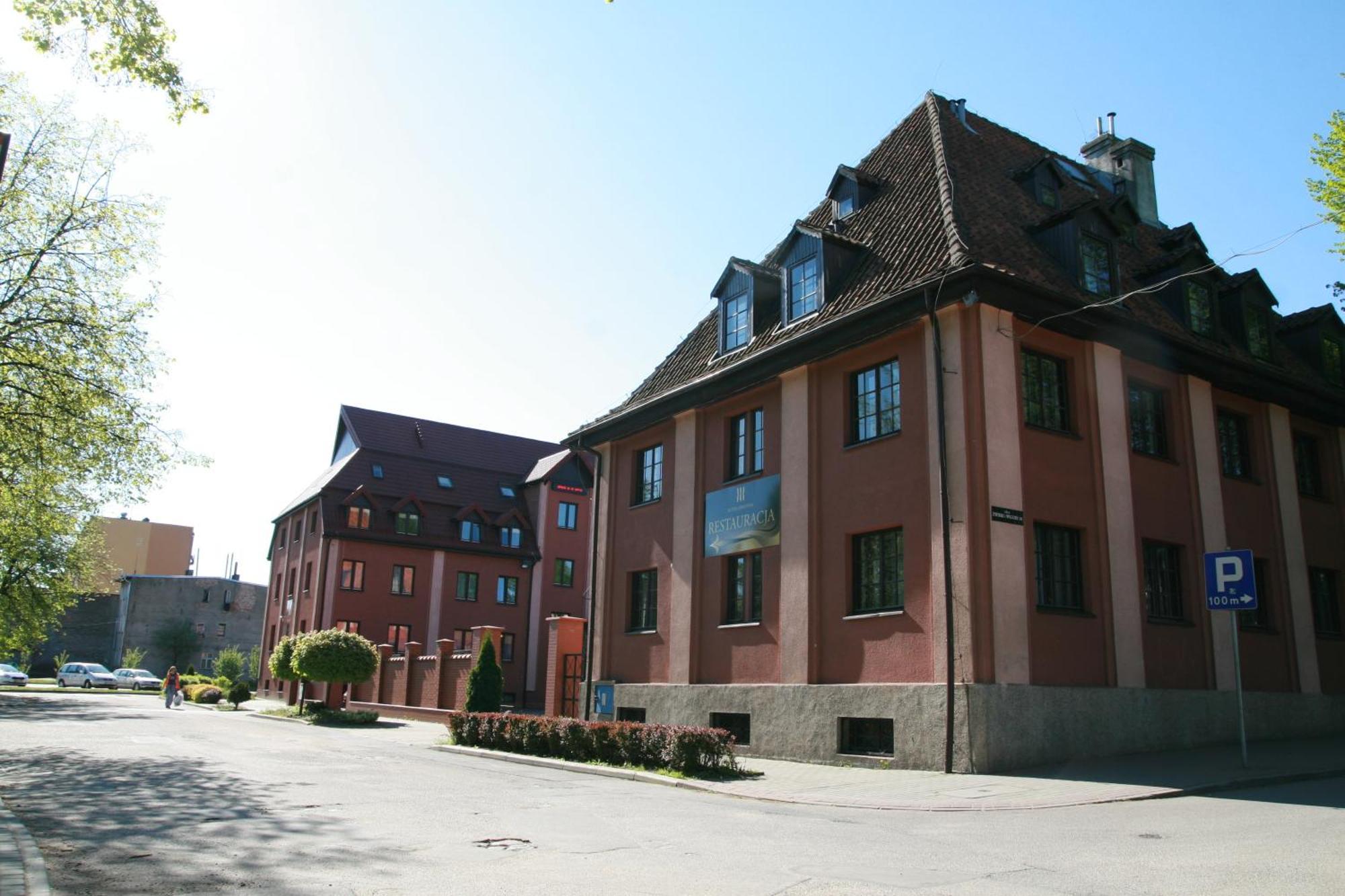 Hotel Krystyna Щитно Экстерьер фото